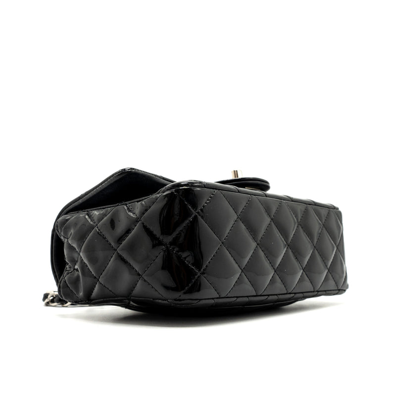 Chanel mini flap sale bag black