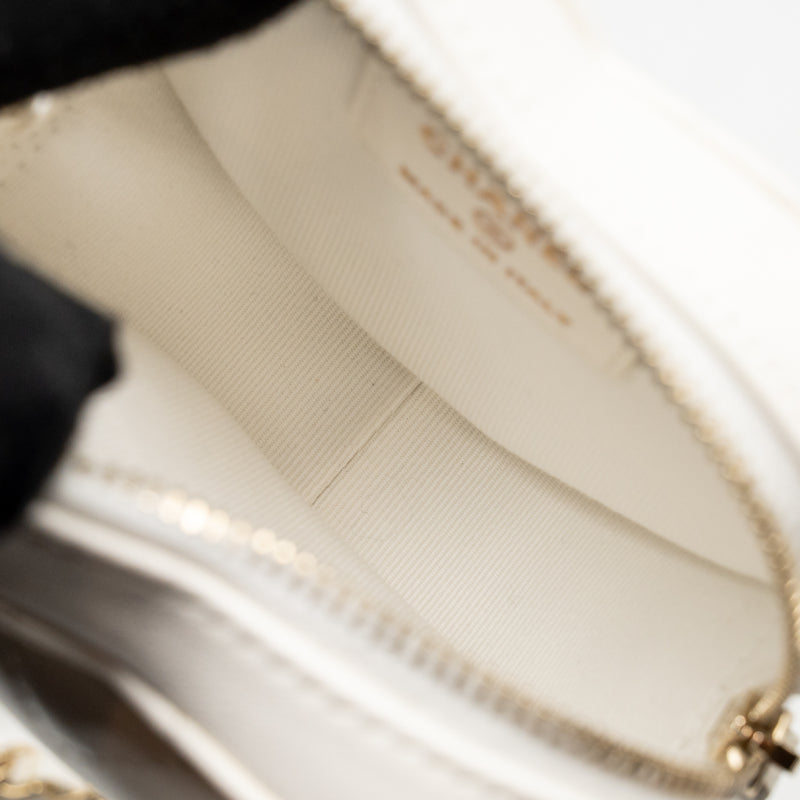 Chanel 22S Heart Belt Bag Lambskin White LGHW