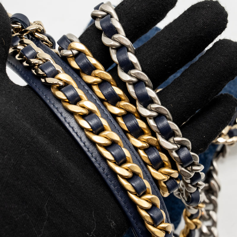 Chanel 19 Wallet On Chain Denim Dark Blue Multicolour Hardware (Microchip)