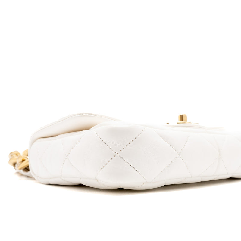 Chanel 22S Giant Chain Flap Shoulder Bag Lambskin White Brushed GHW (Microchip)