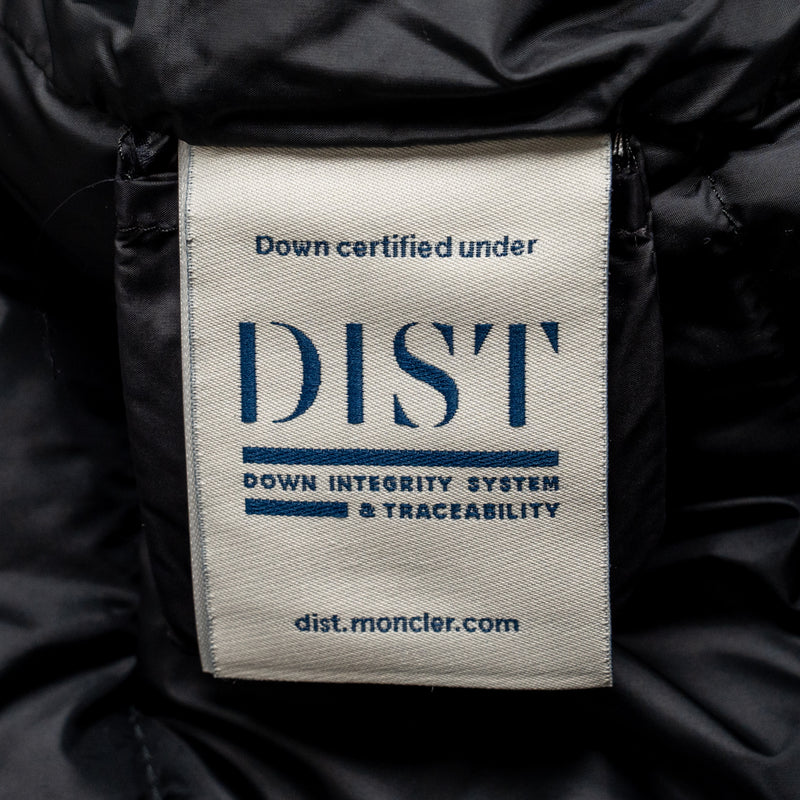 Moncler Size 0 Avoce Short Down Jacket Black