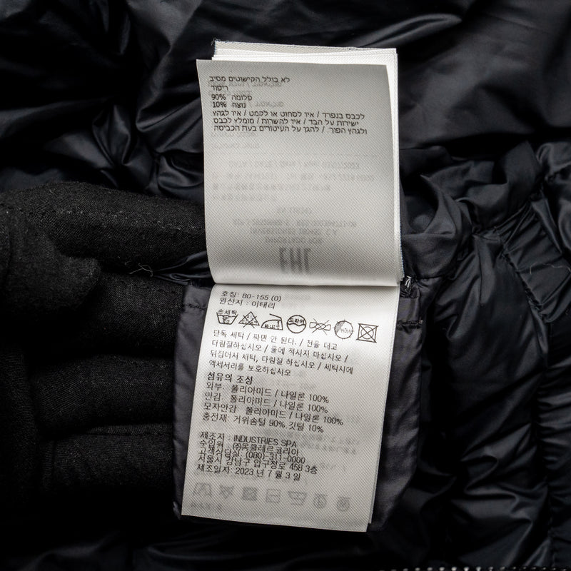Moncler Size 0 Avoce Short Down Jacket Black