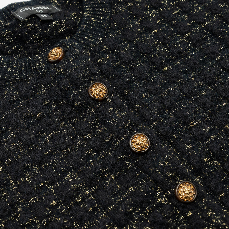 Chanel size 36 tweed dress black / gold Chanel size 36 tweed dress black / gold