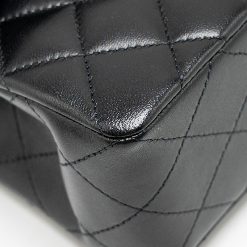 Chanel Small Classic Double Flap Bag Lambskin Black LGHW (Microchip)