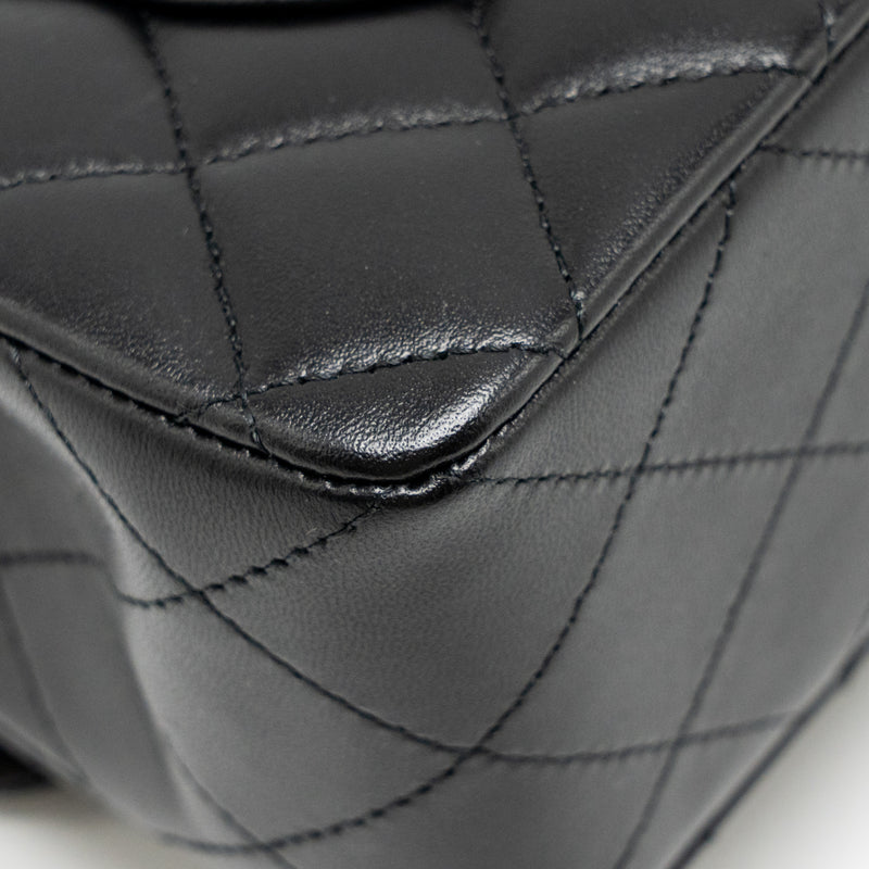 Chanel Small Classic Double Flap Bag Lambskin Black LGHW (Microchip)