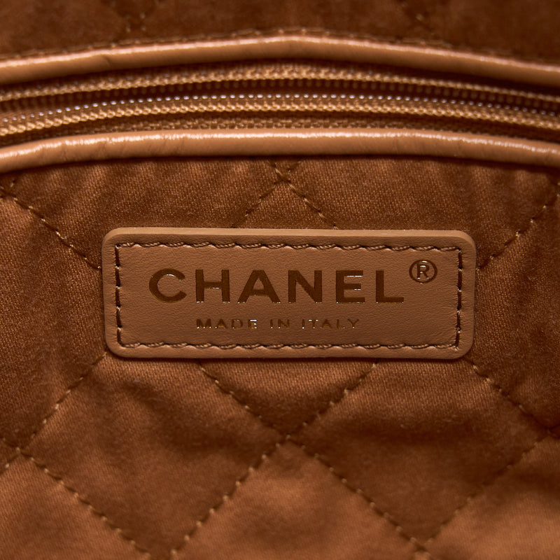 Chanel Medium 22 Bag Shiny Calfskin Caramel GHW (Microchip)