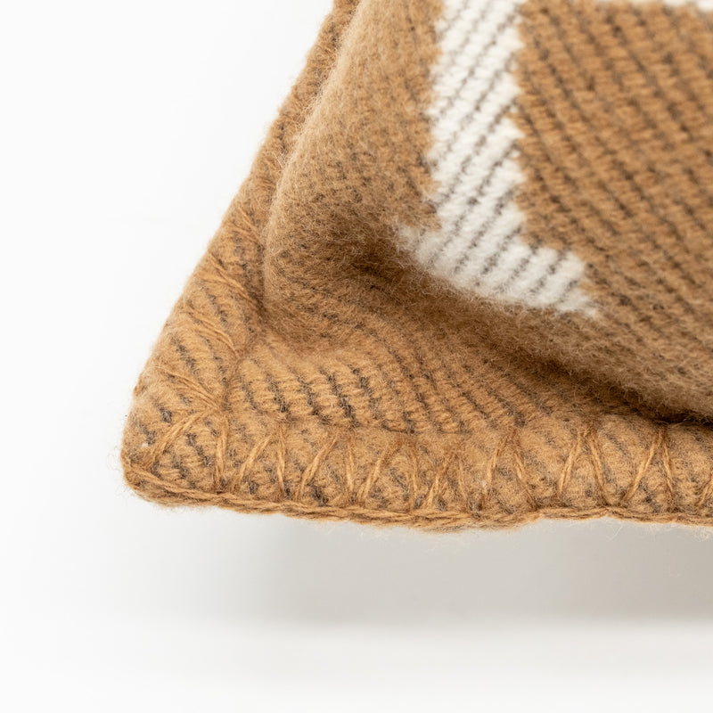 Hermes Avalon Pillow Small Model Merinos Wool/Cashmere Ecru/Camel