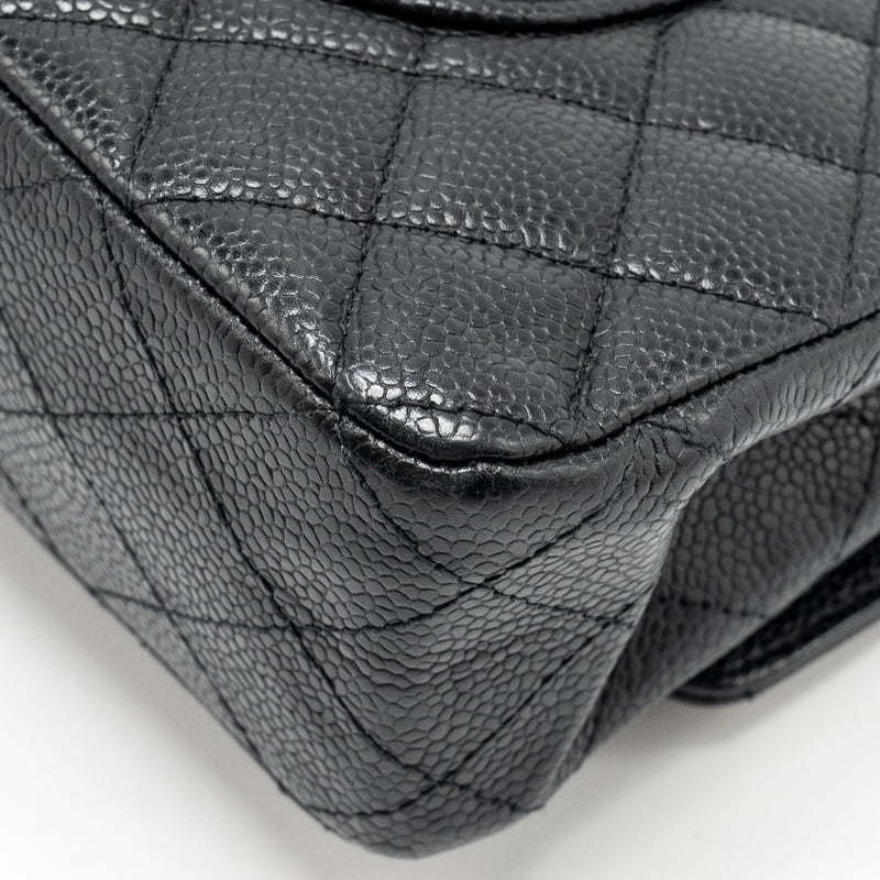 Chanel Medium classic double flap bag caviar Black GHW