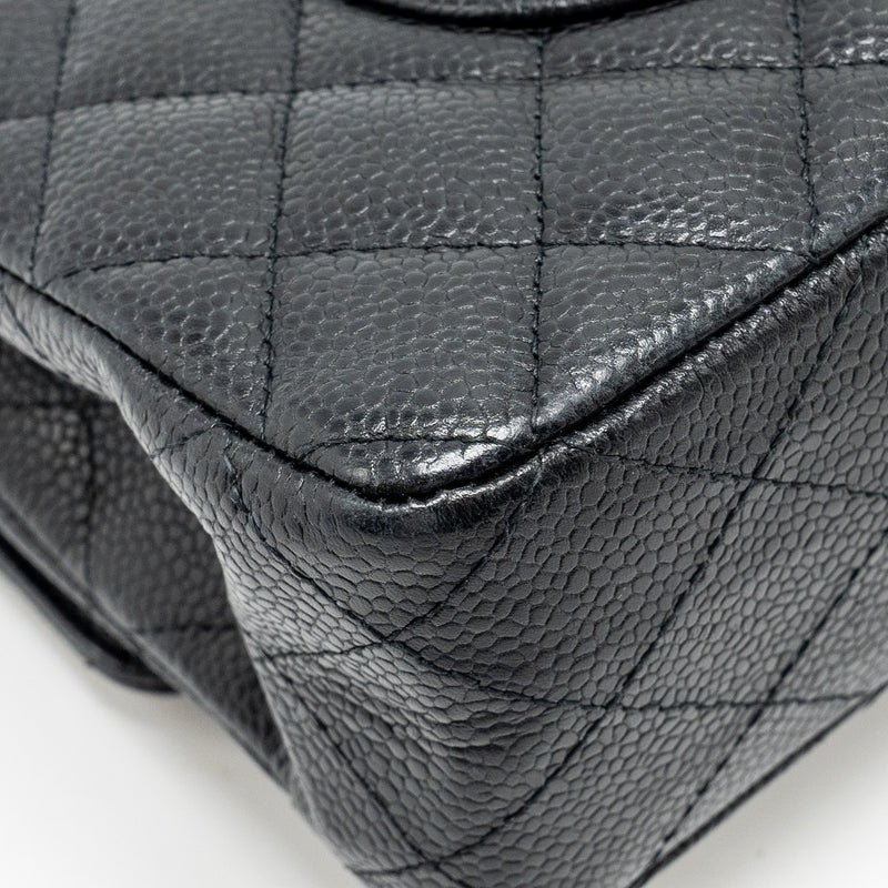 Chanel Medium classic double flap bag caviar Black GHW