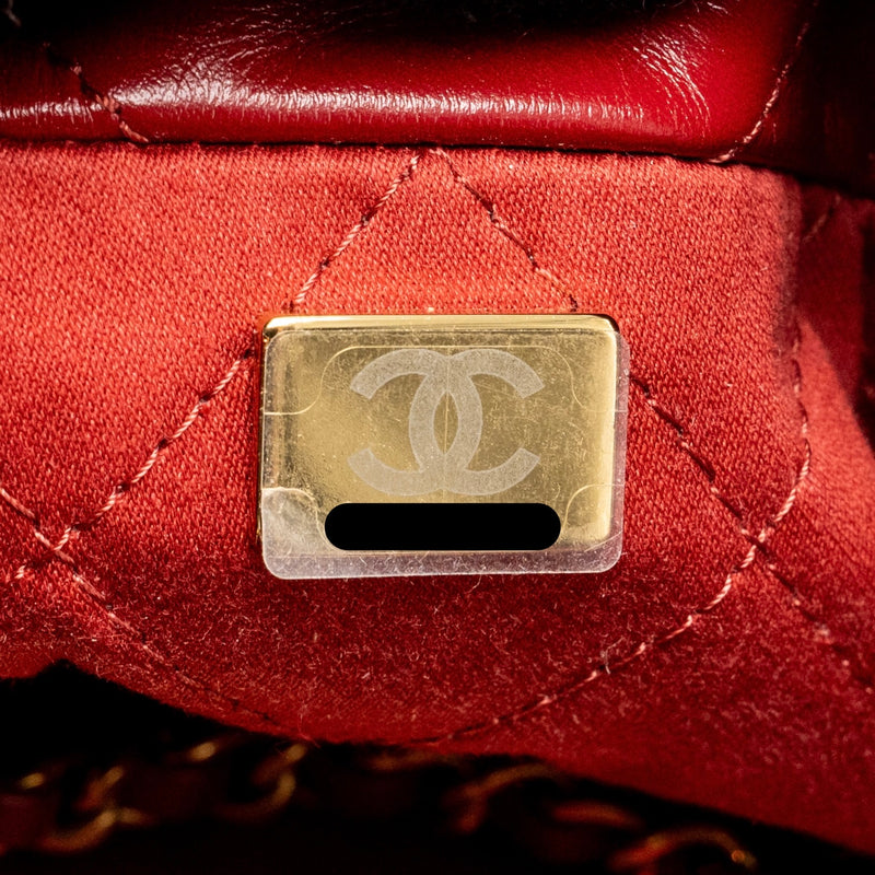 Chanel Mini 22 Bag Shiny Calfskin Red GHW (Microchip)