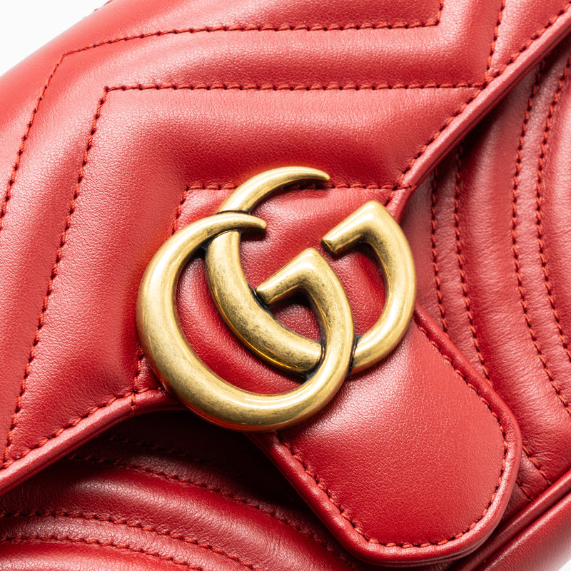 Gucci mini GG marmont shoulder bag calfskin red GHW