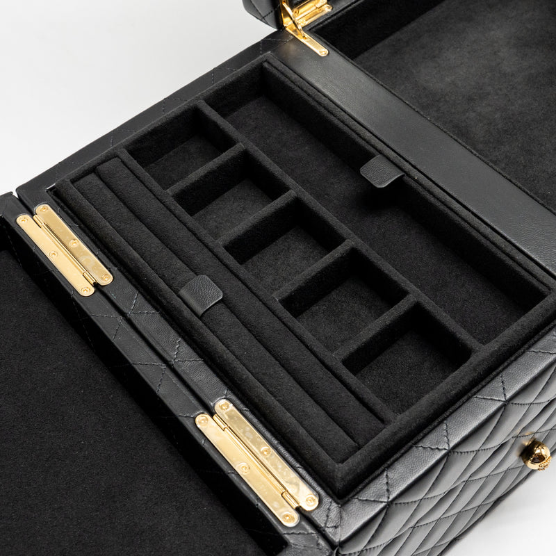 Chanel quilted jewellery box lambskin black LGHW (Microchip)