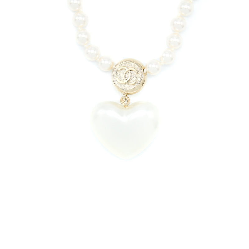 Chanel CC Logo Heart Necklace Pearl/Crystal Light Gold Tone
