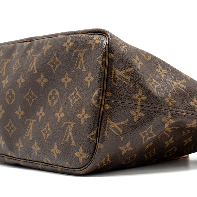 Louis Vuitton Neverfull MM Monogram canvas GHW