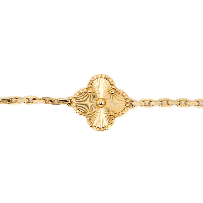 Van Cleef & Arpels Vintage Alhambra bracelet, 5 motif 18k yellow gold