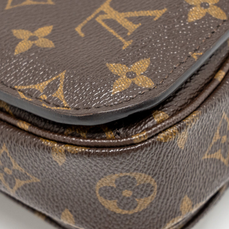 Louis Vuitton Pochette Métis Monogram Canvas GHW