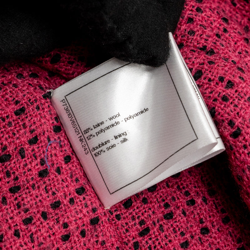 Chanel Size 34 22K Detailed CC Button Jacket Wool/Polyamide Black/Pink