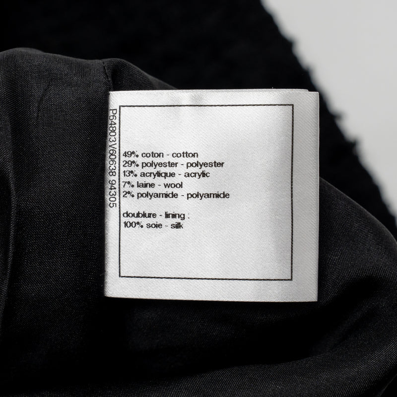 Chanel Size 34 20B Pearl CC Pants Tweed Black