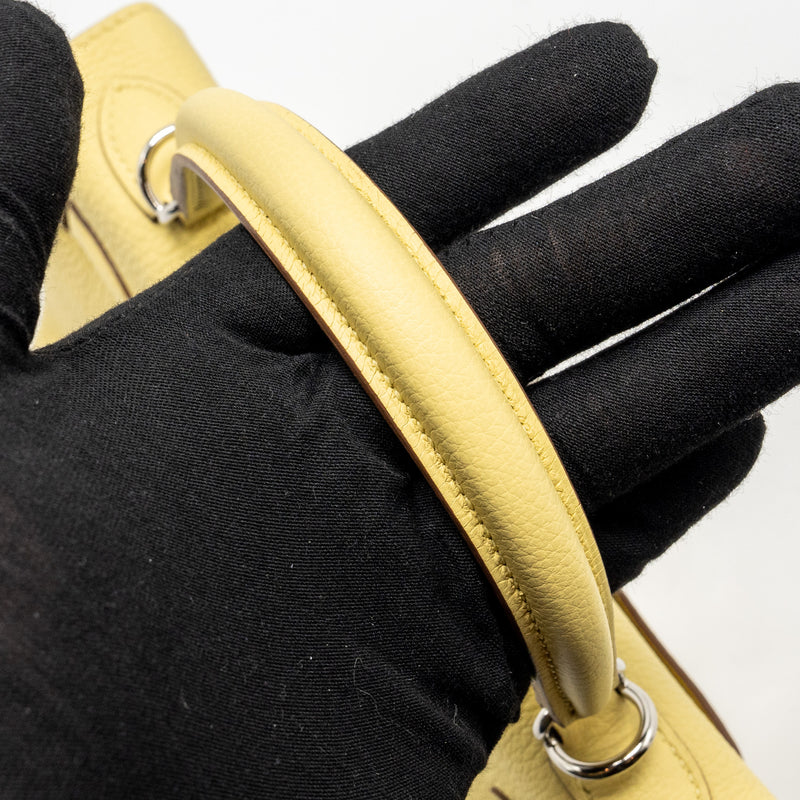 Hermes Kelly 25 Togo 1Z Jaune Poussin SHW Stamp B