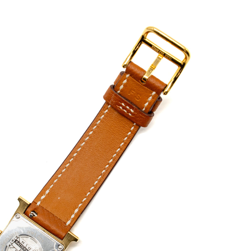 Hermes Heure H Watch, Small model 25mm yellow gold plated steel, gold strap, quartz movement