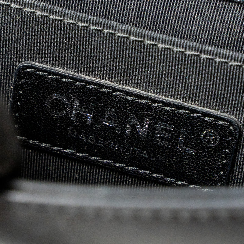 Chanel Small Boy Bag Chevron Calfskin Black/Iridescent Blue Black Hardware