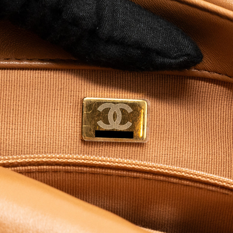 Chanel small 19 bag lambskin caramel multicolour hardware (Microchip)