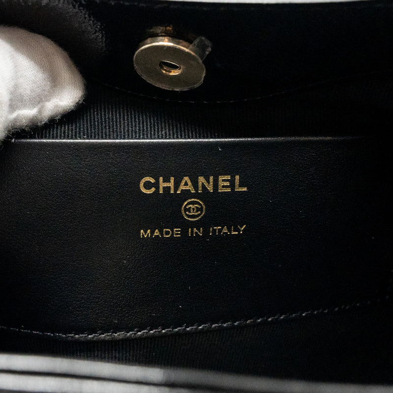 Chanel Mini 31 Clutch with Chain Shiny Calfskin Black LGHW (Microchip)