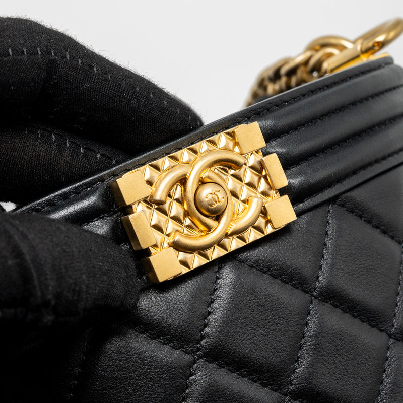 Chanel Top handle boy bucket bag lambskin black GHW