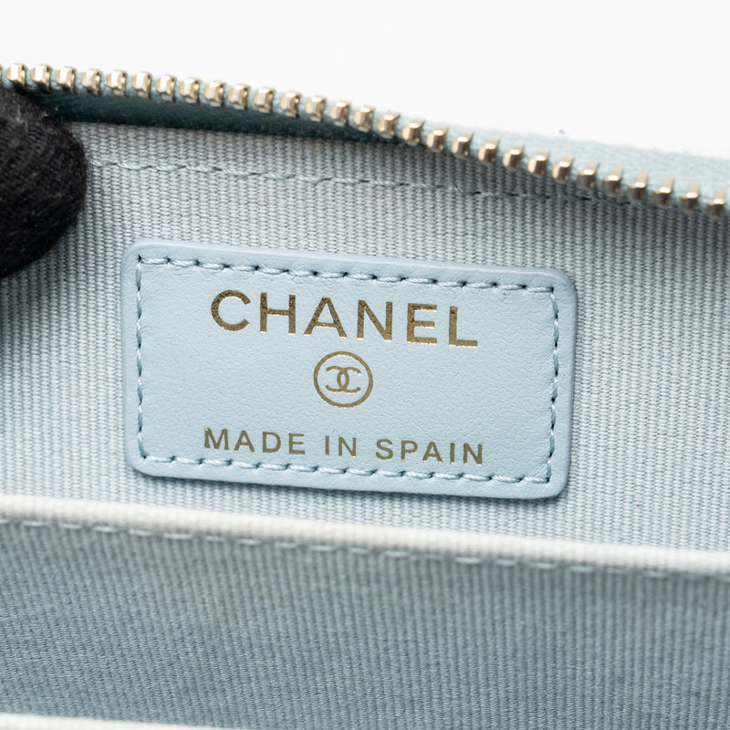 Chanel 19 zip coin purse lambskin light blue SHW (microchip)