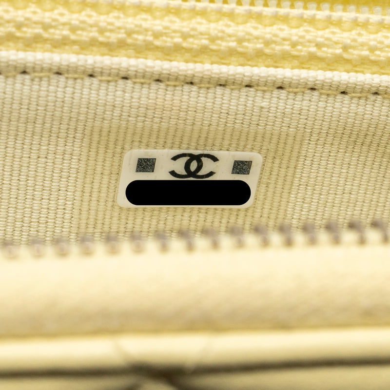 Chanel 19 long wallet lambskin yellow SHW (microchip)