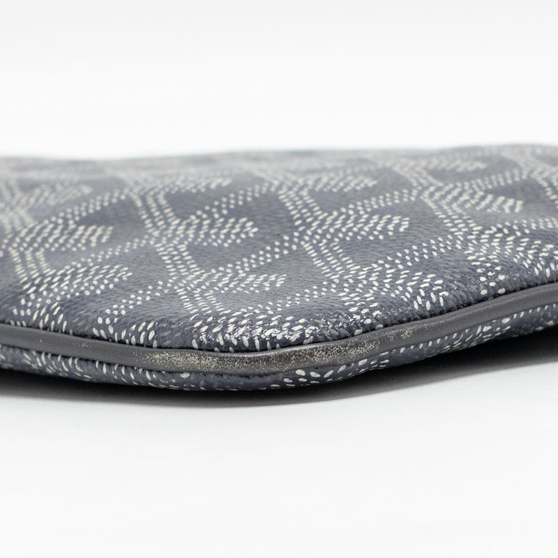 Goyard Senat Pouch PM Goyardine Canvas/Calfskin Grey SHW