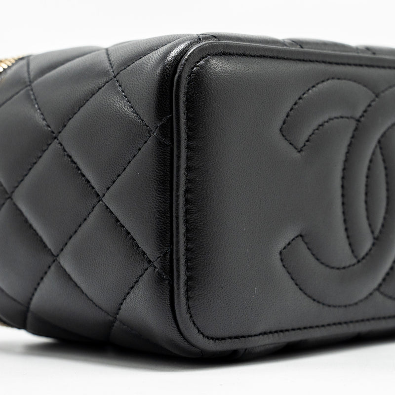 Chanel Top Handle Long Vanity Case Lambskin Black LGHW (Microchip)