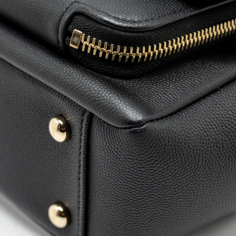 Chanel Medium Business Affinity Caviar black LGHW