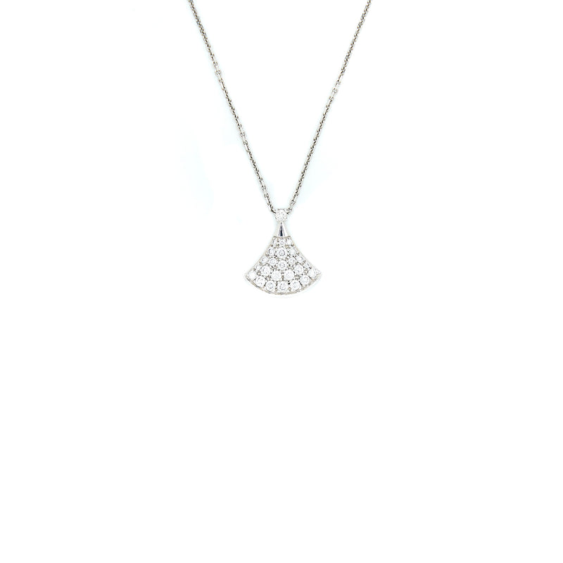 White gold DIVAS' DREAM Necklace Blue with 1.01 ct Sapphires,Diamonds |  Bulgari Official Store