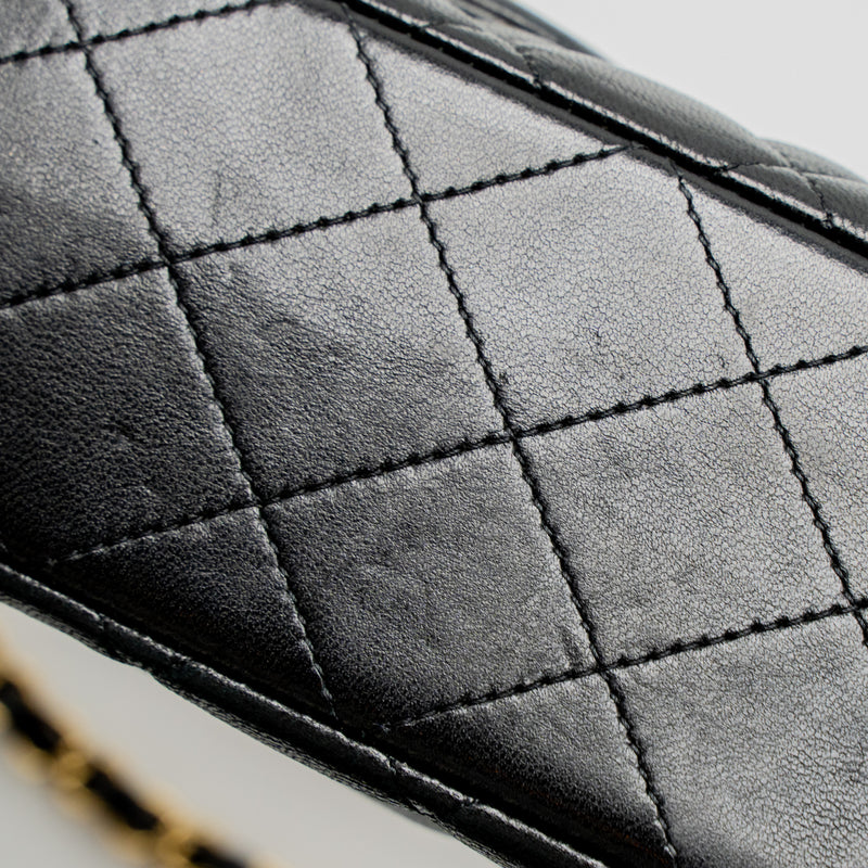 Chanel Medium Classic Flap Bag Lambskin Black GHW