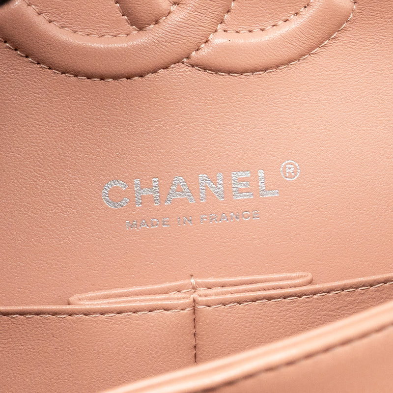 Chanel Medium Classic Double flap bag lambskin pink SHW (microchip)