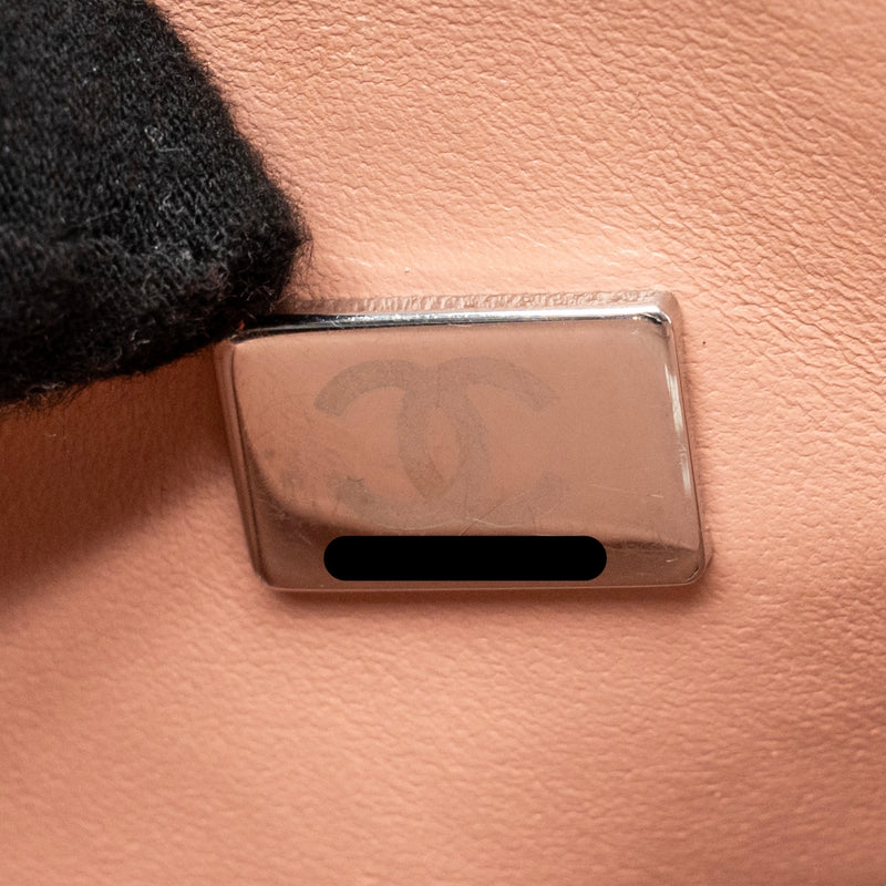 Chanel Medium Classic Double flap bag lambskin pink SHW (microchip)
