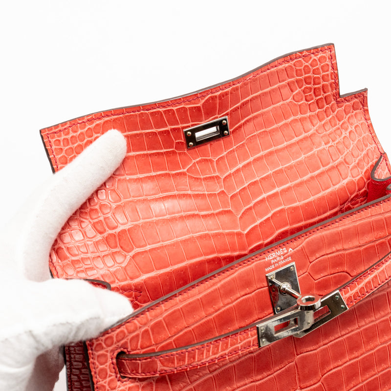 Hermes Kelly 25 Matt Crocodile Porous Bougainvillier SHW Stamp A