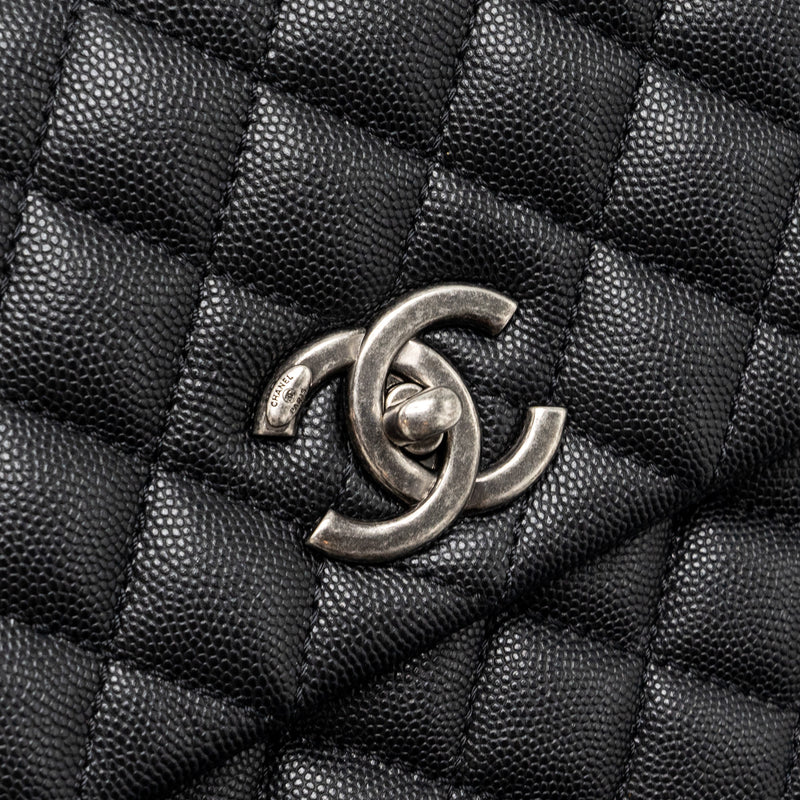 Chanel Medium Coco Handle Caviar / Lizard Handle Black Ruthenium Hardware