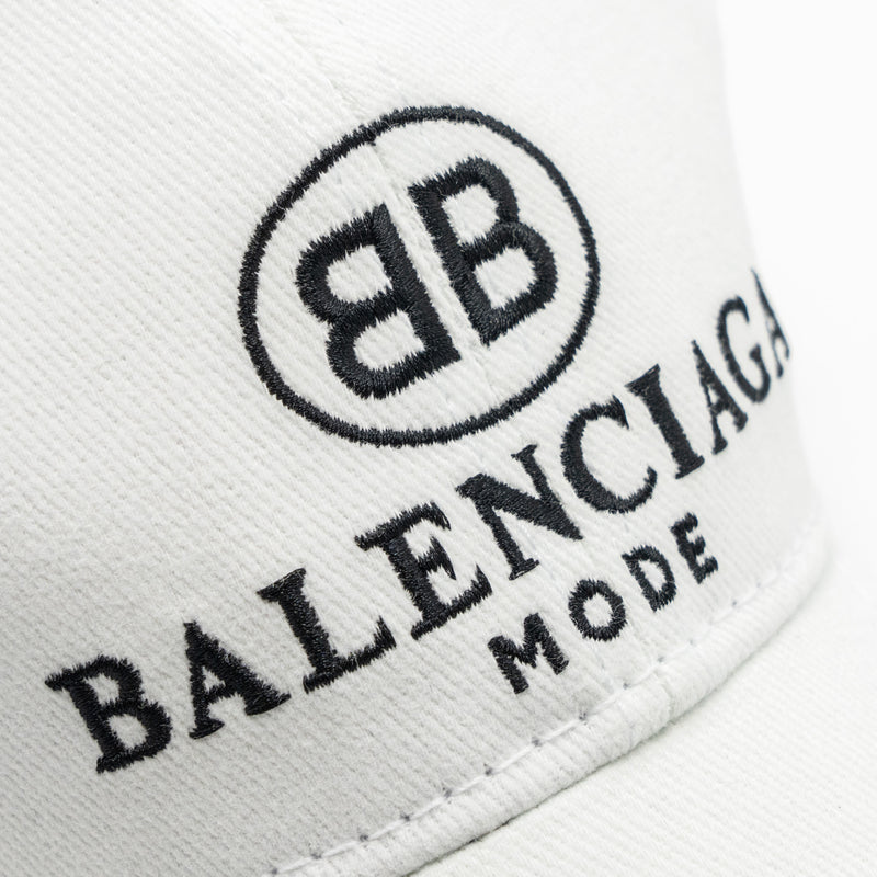 Balenciaga Size L Embroidery Baseball Cap Fabric White