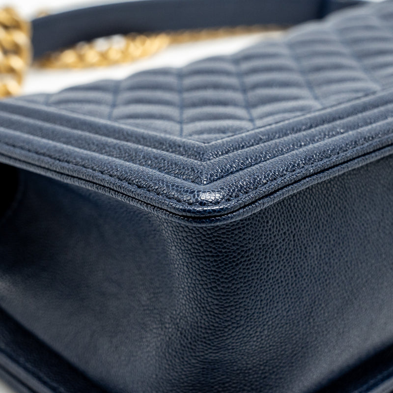 Chanel Medium boy bag caviar navy GHW