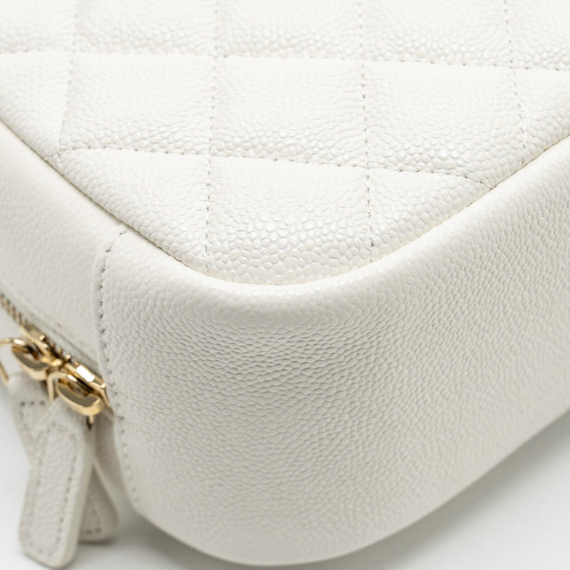 Chanel timeless classic pouch grained calfskin white LGHW (microchip)