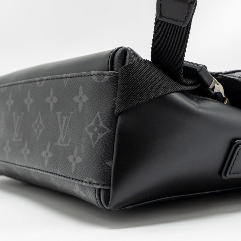 Louis Vuitton Messenger Voyager PM Monogram Canvas Black SHW