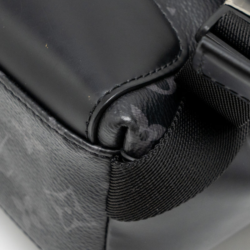 Louis Vuitton Messenger Voyager PM Monogram Canvas Black SHW