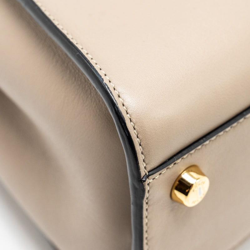 Fendi Peekaboo Handle Bag Calfskin Dove/Black GHW