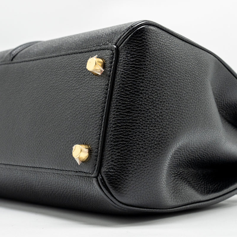 Celine 16 Bag Grained Calfskin Black GHW