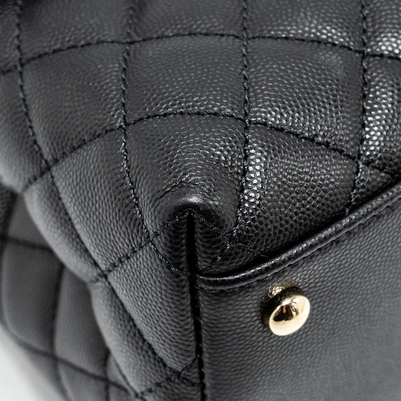 Chanel Large Coco Handle Caviar Black LGHW (Microchip)