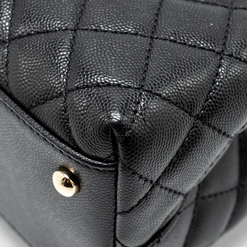 Chanel Large Coco Handle Caviar Black LGHW (Microchip)