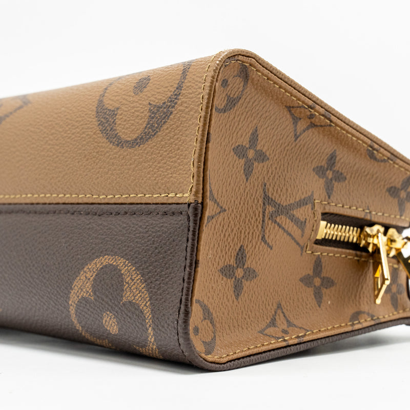 Louis Vuitton Onthego east west monogram reverse GHW
