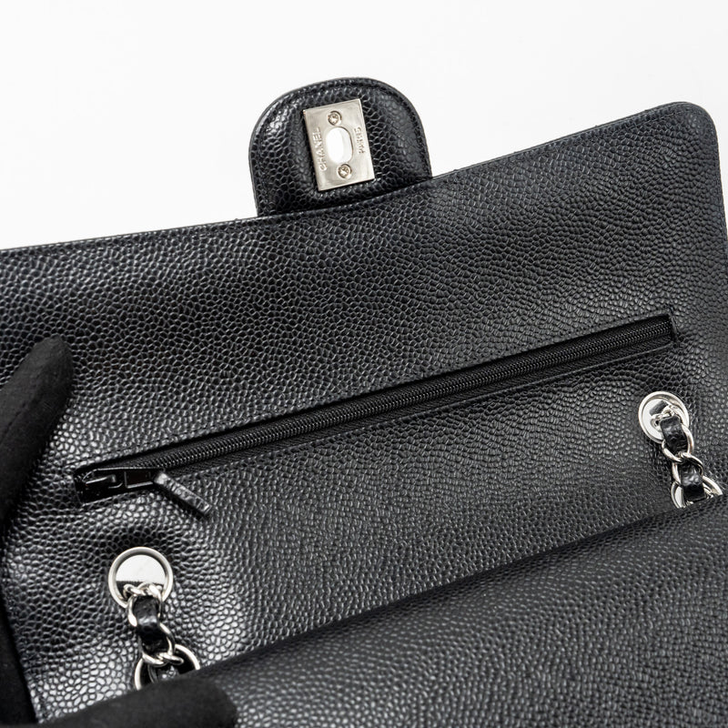 Chanel Medium Classic Double Flap bag caviar black SHW (microchip)